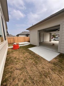 New construction Single-Family house 179 Blackwell Ln, Kyle, TX 78640 - photo 7 7