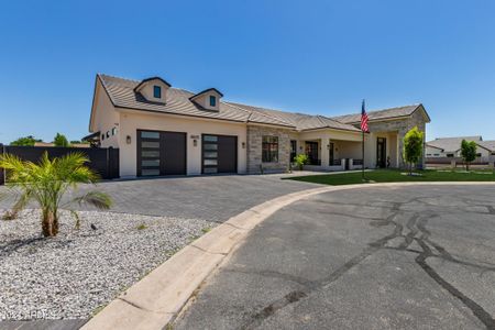New construction Single-Family house 4605 W Honeysuckle Drive, Phoenix, AZ 85083 - photo 6 6