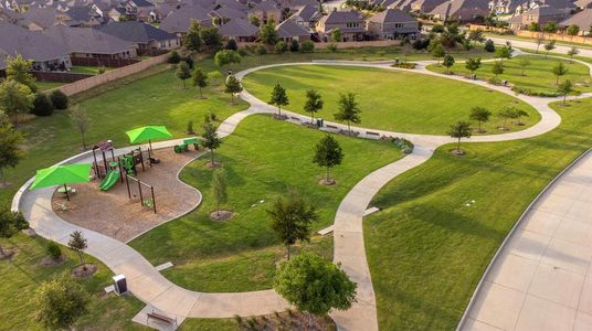 With walking paths, parks, and plenty of greenspaces, the entire family will enjoy the great outdoors in Trinity Falls!