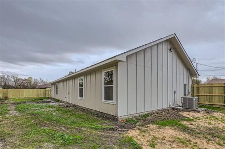New construction Single-Family house 1305 Dove Ln, Lockhart, TX 78644 - photo 26 26