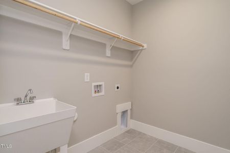 New construction Townhouse house 1156 Cottonsprings Drive, Wendell, NC 27591 - photo 32 32