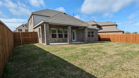 New construction Single-Family house 536 Highedge Drive, Fate, TX 75087 H203 Daventry- photo 2 2
