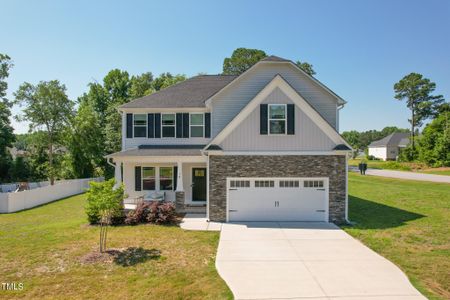 New construction Single-Family house 18 Hiddenbrook Court, Angier, NC 27501 - photo 2 2