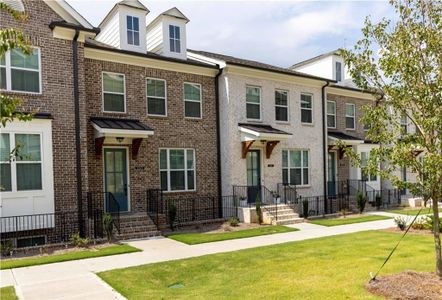 PHOTOS NOT OF ACTUAL HOME BUT OF PREVIOUSLY BUILT GARWOOD HOME