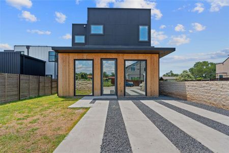 New construction Single-Family house 412 Kemp St, Austin, TX 78741 - photo 11 11