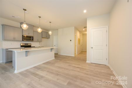 New construction Townhouse house 1105 Bigelow Street, Charlotte, NC 28269 - photo 12 12