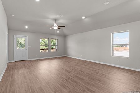 New construction Single-Family house 8410 Smithers Avenue, San Antonio, TX 78252 Eastland- photo 10 10