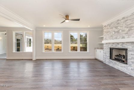 New construction Single-Family house 600 Darian Woods Drive, Holly Springs, NC 27540 - photo 5 5