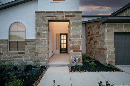 New construction Single-Family house 194 Lily, Castroville, TX 78009 Cohen- photo 5 5