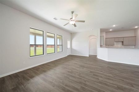 New construction Single-Family house 215 Valley Ranch Trail, Dayton, TX 77535 Shenandoah- photo 3 3