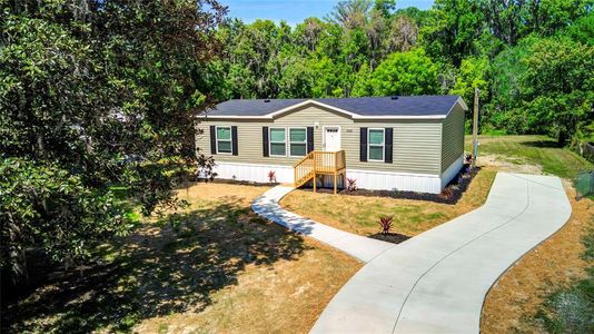 New construction Manufactured Home house 2500 Cr 412, Lake Panasoffkee, FL 33538 - photo 0