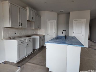 New construction Single-Family house 7915 Viper Cove, San Antonio, TX 78253 Carter Homeplan- photo 5 5