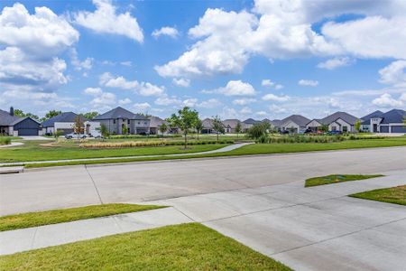 New construction Single-Family house 375 Hidden Waters Drive, Lavon, TX 75166 - photo 3 3