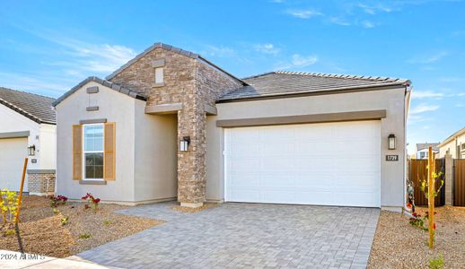 New construction Single-Family house 1739 E Northwood Drive, Phoenix, AZ 85024 Blackbird- photo 1 1