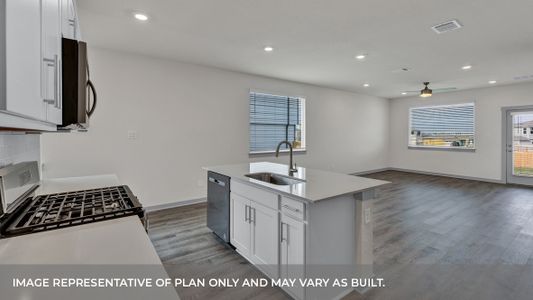 New construction Single-Family house 208 Fairfax Avenue, San Marcos, TX 78666 - photo 15 15