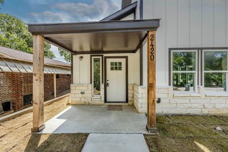 New construction Single-Family house 2420 Oakdale Road, Dallas, TX 75215 - photo 5 5