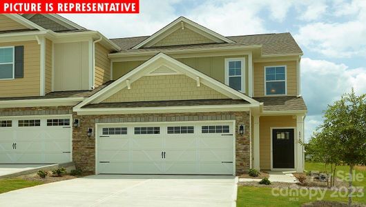 New construction Townhouse house 10477 Ambercrest Court Nw, Huntersville, NC 28078 - photo 0