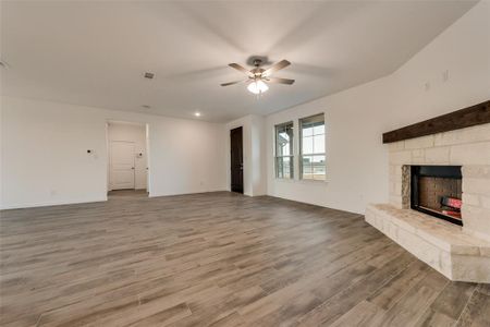 New construction Single-Family house 122 Pampas Court, Decatur, TX 76234 Caddo- photo 10 10