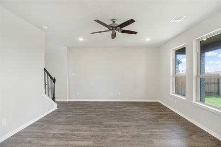 New construction Single-Family house 5003 Canyon Grove Drive, Katy, TX 77493 - photo 25 25