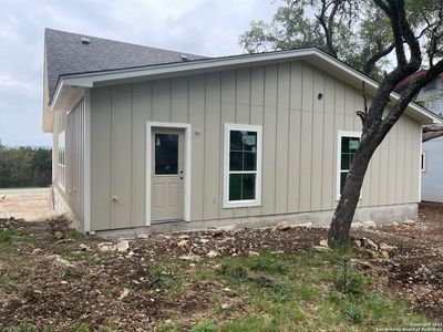 New construction Single-Family house 1095 Diamondhead Dr., Canyon Lake, TX 78133 - photo 3 3