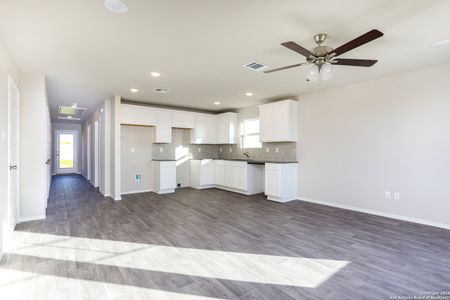 New construction Single-Family house 8632 Merlin Cove, San Antonio, TX 78222 Waller N- photo 10 10