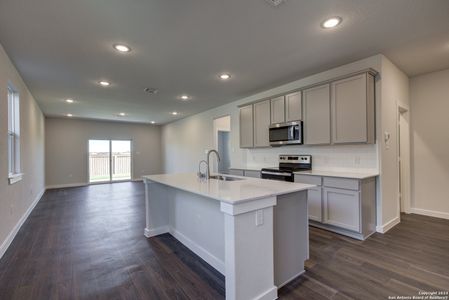 New construction Single-Family house 4215 Danforth Street, New Braunfels, TX 78130 Whitney - 2178- photo 16 16