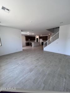 New construction Single-Family house 17421 W Lupine Avenue, Goodyear, AZ 85338 - photo 4 4