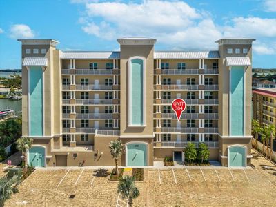 New construction Condo/Apt house 125 Island Way, Unit 304, Clearwater, FL 33767 - photo 0