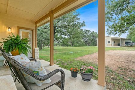 New construction Single-Family house 1451 Gatlin Creek Rd E, Driftwood, TX 78619 - photo 28 28