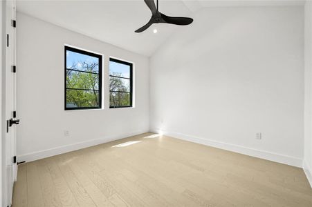 New construction Single-Family house 903 Brentwood St, Austin, TX 78757 - photo 30 30