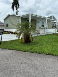 New construction Mobile Home house 1931 Sw 85Th Ln, Davie, FL 33324 - photo 0