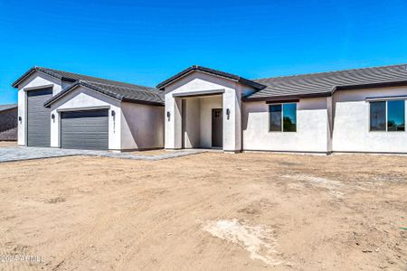 New construction Single-Family house 26217 N 154Th Drive, Surprise, AZ 85387 - photo 4 4
