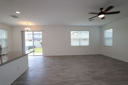 New construction Single-Family house 2501 Sunny Pebble Loop, Zephyrhills, FL 33540 Castellana- photo 12 12