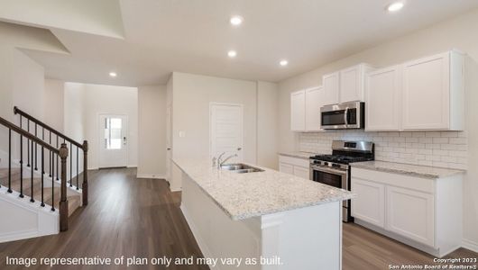 New construction Single-Family house 14012 Nolan Falls Rd, San Antonio, TX 78253 - photo 4 4