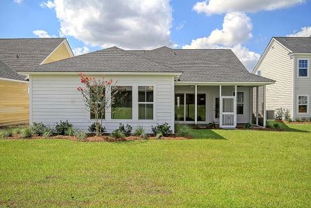 New construction Single-Family house 211 Carefree Way, Summerville, SC 29486 - photo 16 16
