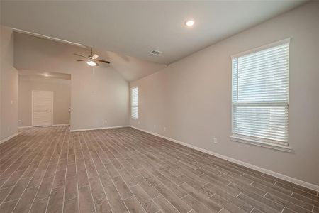 New construction Single-Family house 3215 Tranquility Lane, Baytown, TX 77521 - photo 8 8