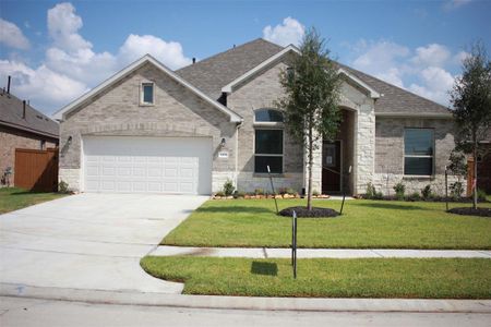 New construction Single-Family house 27355 Axis Deer Trail, Magnolia, TX 77354 - photo 1 1