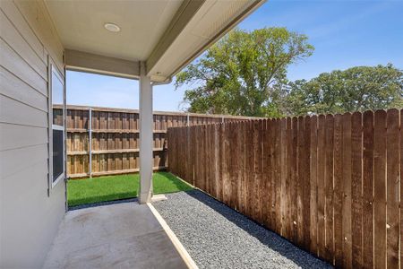 New construction Single-Family house 511 Concho Street, Aubrey, TX 76227 - photo 29 29