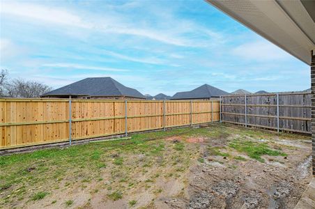 New construction Single-Family house 109 E Bexar Street, Mabank, TX 75147 - photo 9 9