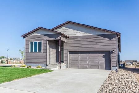New construction Single-Family house 812 Galloway Drive, Johnstown, CO 80534 - photo 2 2