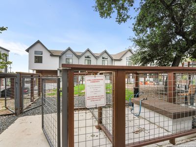 New construction Condo/Apt house 102 Tendick, Unit 502, San Antonio, TX 78209 - photo 28 28