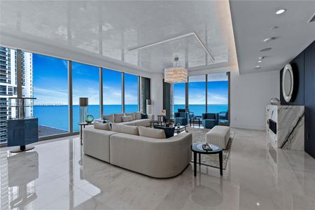 New construction Condo/Apt house 17975 Collins Ave, Unit 1602, Sunny Isles Beach, FL 33160 - photo 1 1