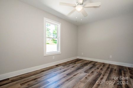 New construction Single-Family house 110 Imperial Heights Road, Statesville, NC 28625 - photo 37 37