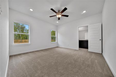 New construction Single-Family house 1015 Thor, New Caney, TX 77357 - photo 13 13