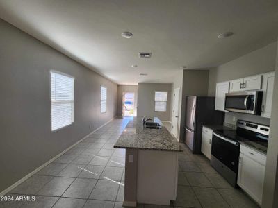 New construction Single-Family house 35242 W San Capistrano Avenue, Maricopa, AZ 85138 - photo 3 3