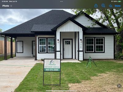 New construction Single-Family house 909 W Elm Street, Denison, TX 75020 - photo 0 0