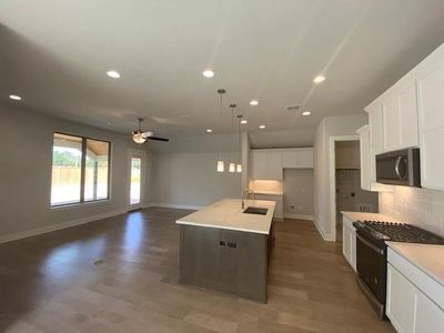 New construction Single-Family house 1128 Stonehill Drive, Georgetown, TX 78633 Gordonsville : 45-1568F.1- photo 7 7