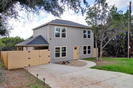 New construction Single-Family house 5638 Barkridge Drive, Granbury, TX 76048 - photo