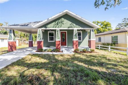 New construction Single-Family house 1518 E Knollwood Street, Tampa, FL 33610 - photo 0