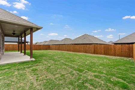 New construction Single-Family house 905 Eva Lane, Greenville, TX 75402 - photo 32 32